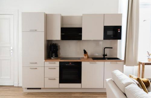 Exklusive Luxus-Unterkunft in Berlin Mitte: 2 Apartments, 130m², Designer-Möbel, Co2 neutrale Reinigung - Foto 6