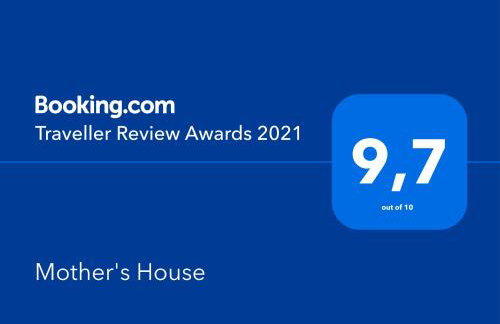 Mother's House - Photo 80