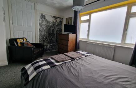 3 Bed House Stunning Views And Free Parking - Foto 50