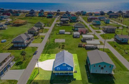 Beach house with game room just minutes from beach - Foto 56