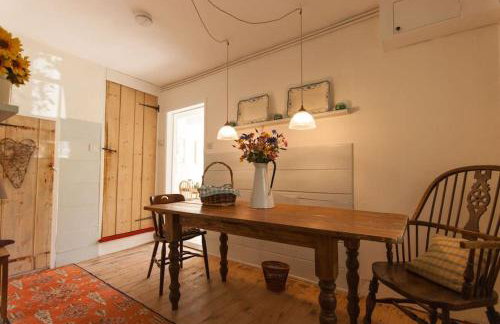 Romney, a cosy Victorian cottage in a picturesque Suffolk village - Foto 30