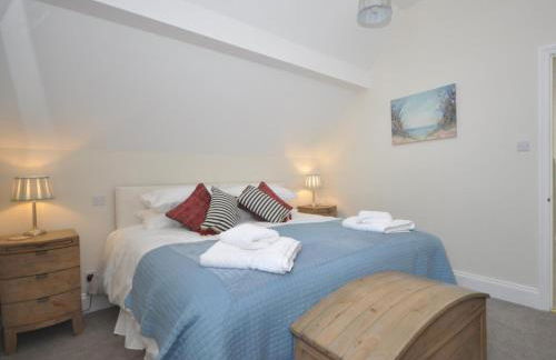 5 Bed in Worcester oc-75602 - Photo 12