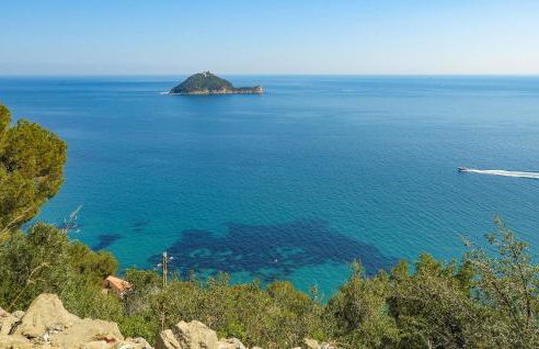 Lovely Home In Arnasco With Wifi - Photo 7