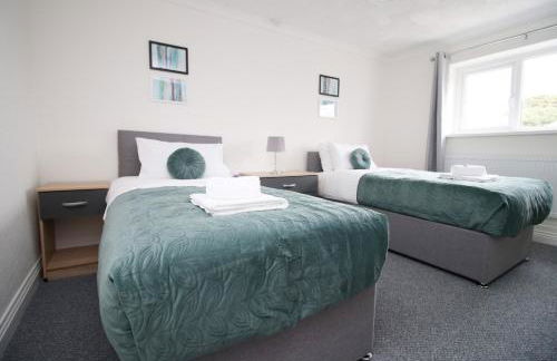 Family Home in the Charming Coastal Town of Barry - Foto 8