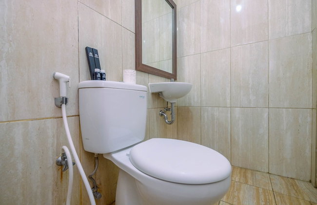Modern Style Studio Apartment at Azalea Suites with City View - Foto 10