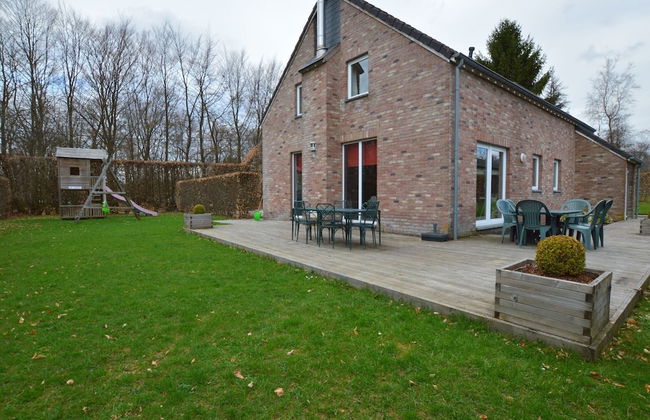 Spacious Holiday Home in Ovifat With Terrace - Foto 31