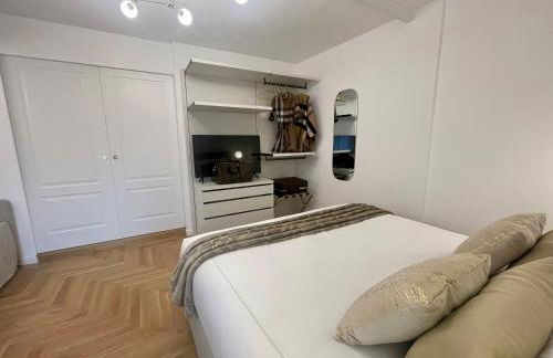 Bellagio Luxury Suites Apartments - Foto 50