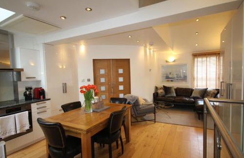 Cambridge city centre immaculate 2 bed apartment - Foto 4