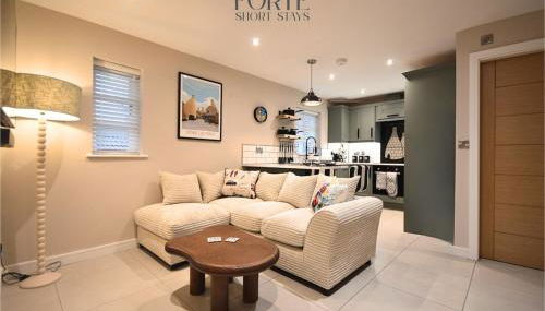 New Two Bedroom Suite - Walk to Trentham Gardens! - Foto 1