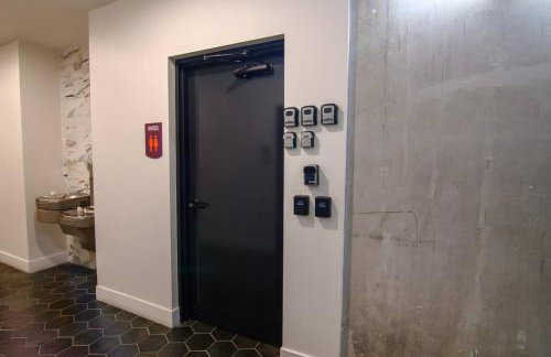 Stylish New Studio DT - Pool, Gym - Rooftop Lounge - Foto 25