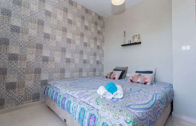 Amazing Apartment near Mahane Yehuda - Photo 4