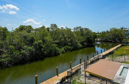 NEW! SaltWater Serenity less than 500ft to AMI, Canal Front! - Foto 46
