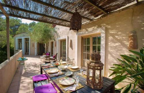 Sitges Hill Retreats-Masia Nur 22 bedrooms divided over 9 houses for max 44 guests - Foto 7