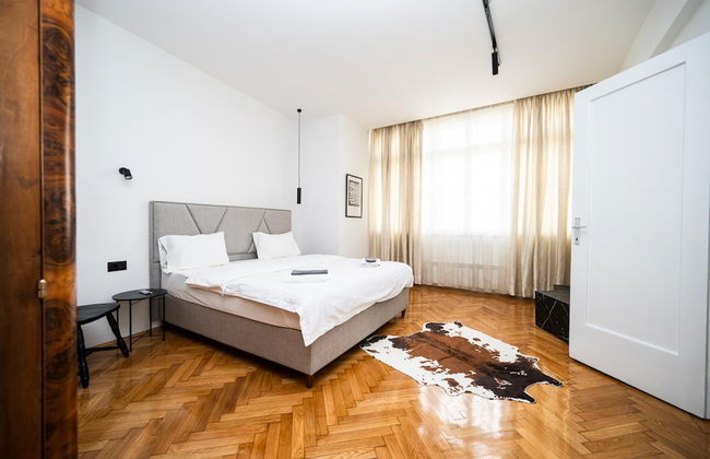 Design 150m2 Three-bedroom Apartment - Main Street - Foto 3