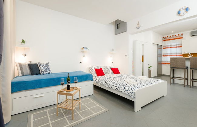 Studio apartment Sesula - Photo 3