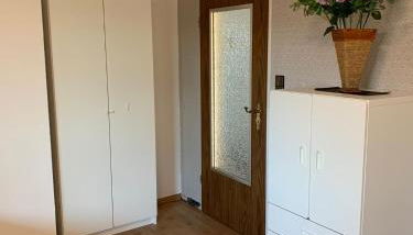 Top Monteurwohnung Riede mit super Anbindung - Foto 3, wardrobe