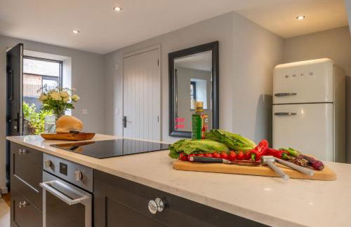 The Coach House Happisburgh - Photo 10