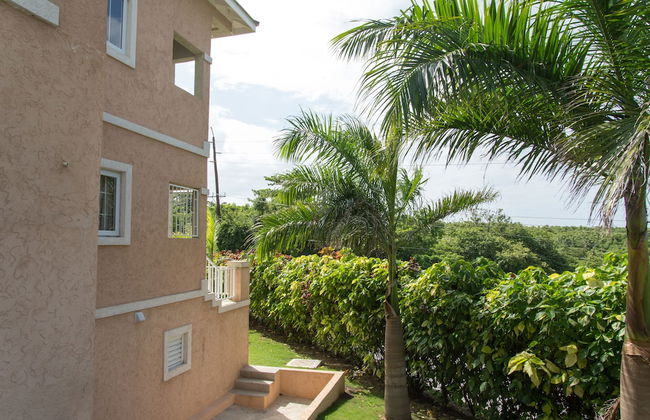 Monimo Ridge Suites - Photo 23