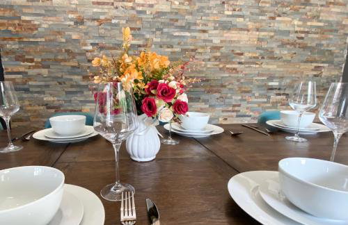 6 Bedroom Bungalow Ascot Racecourse LegoLand Windsor Castle 75" TV - Foto 5