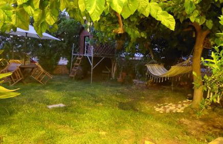 Diamant's Place with Treehouse Garden - Foto 2