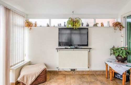 Spacious 3bed semi/Gamesroom/Drive/10mins to City - Foto 6