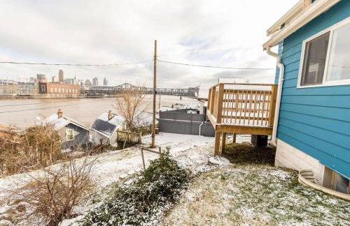 Cozy Riverfront Bungalow with Stunning Views - Foto 10