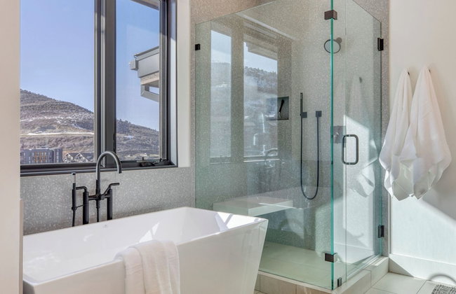 The Ridge at Canyons Village by Avantstay Stunning Slope-side Condo w/ Hot Tub - Foto 81