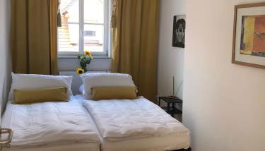 Zentraler geht es kaum - in königlicher Nachbarschaft! - Photo 5