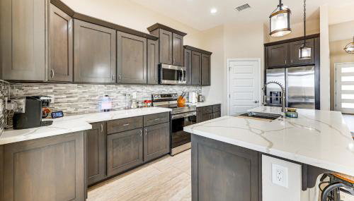 Mtn-View Home with Patio, 3 Mi to Colorado River! - Foto 2