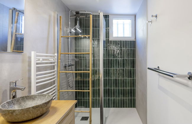 4 bedroom House in Bormes-les-Mimosas with garden and terrace - Photo 22