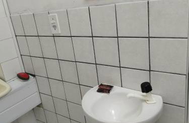 Seu Apto Praia da Costa 3 Todo Seu Mobiliado Ar Cond Fogão Geladeira Internet Local Excelente Centro Térreo - Foto 22