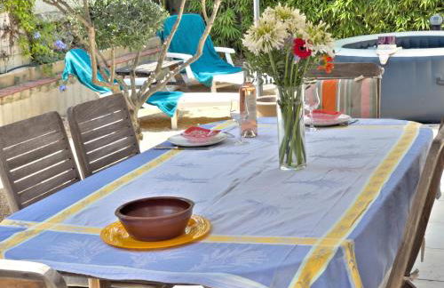 Villa Confort Jacuzzi Clim Parking classé 3 étoiles - Photo 24