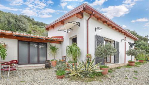 Beautiful Home In Santa Teresa Di Riva - Foto 1