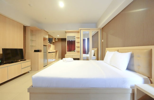 Comfortable and Modern Studio Apartment near Cawang and MT Haryono - Foto 2