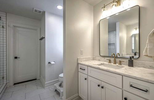 Dream Sylvan Park 4 bed 3 bath, Lush outdoor area - Foto 11