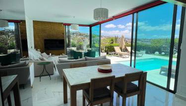 VILLA Cooper l HEATED Pool l PVT Garden I GOLF I SEA VIEWS - Foto 5