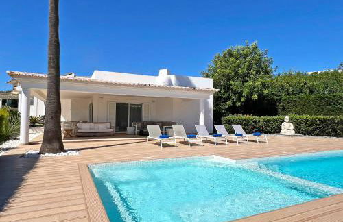 Stunning 4-Bedroom Villa With Pool - Perfect For Families - Foto 2