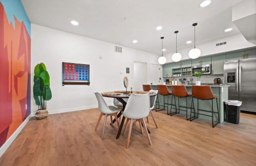 SLC Townhome King BD 2 Car Garage - Foto 9