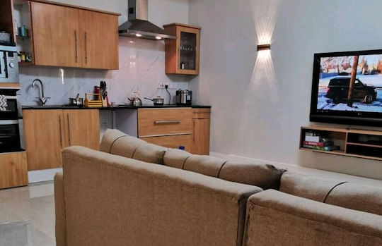 Sunrise Haven in Dar es Salaam - Photo 11