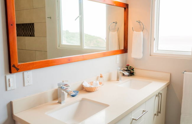 Seaside Serenity At Casa Cala Azul 3 Bedroom Home by RedAwning - Foto 19