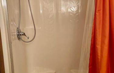 Rustic Mountain Escape Waterpark, Ski & Views! - Foto 9