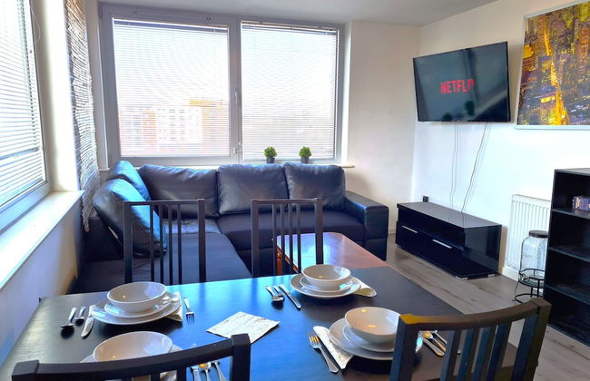 2 bedroom Central Flat with Parking - Foto 11