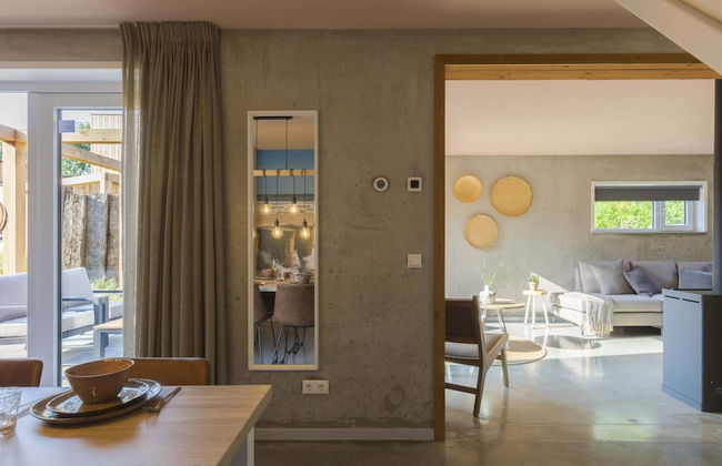 Lodge in Vlissingen Near North Sea Beach - Photo 8