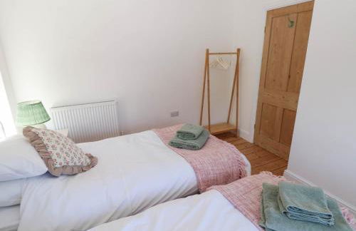 Llanwern Farm - Photo 20