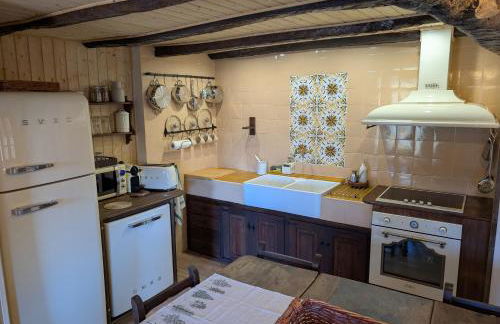 Casa Rústica y Chic con Chimenea y Vistas Panorámicas de La Vall de Boí - Foto 9