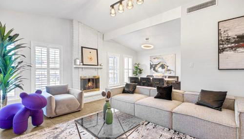 Vacation Home in Vegas w Pool 2 mile to Strip - Foto 2