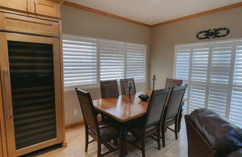 2 min walk to beach! Large Home! Rooftop Deck! - Foto 9