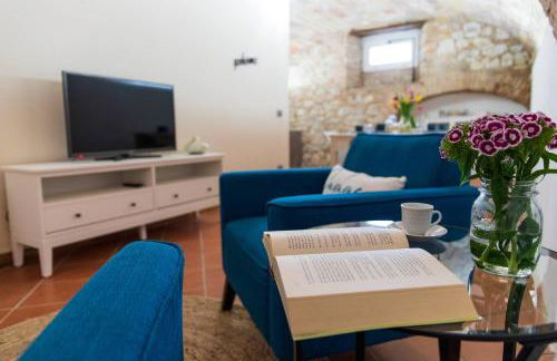 Apartment in historic villa with pool and Tennis - Foto 28