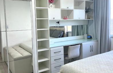 Apto charmoso, com ar, localização privilegiada - Foto 7