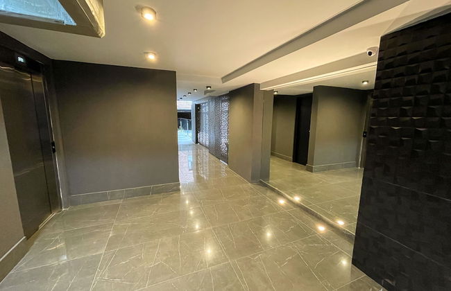 Impeccable 1 Bedroom Apartment in a Lively Area of Rosario - Photo 11